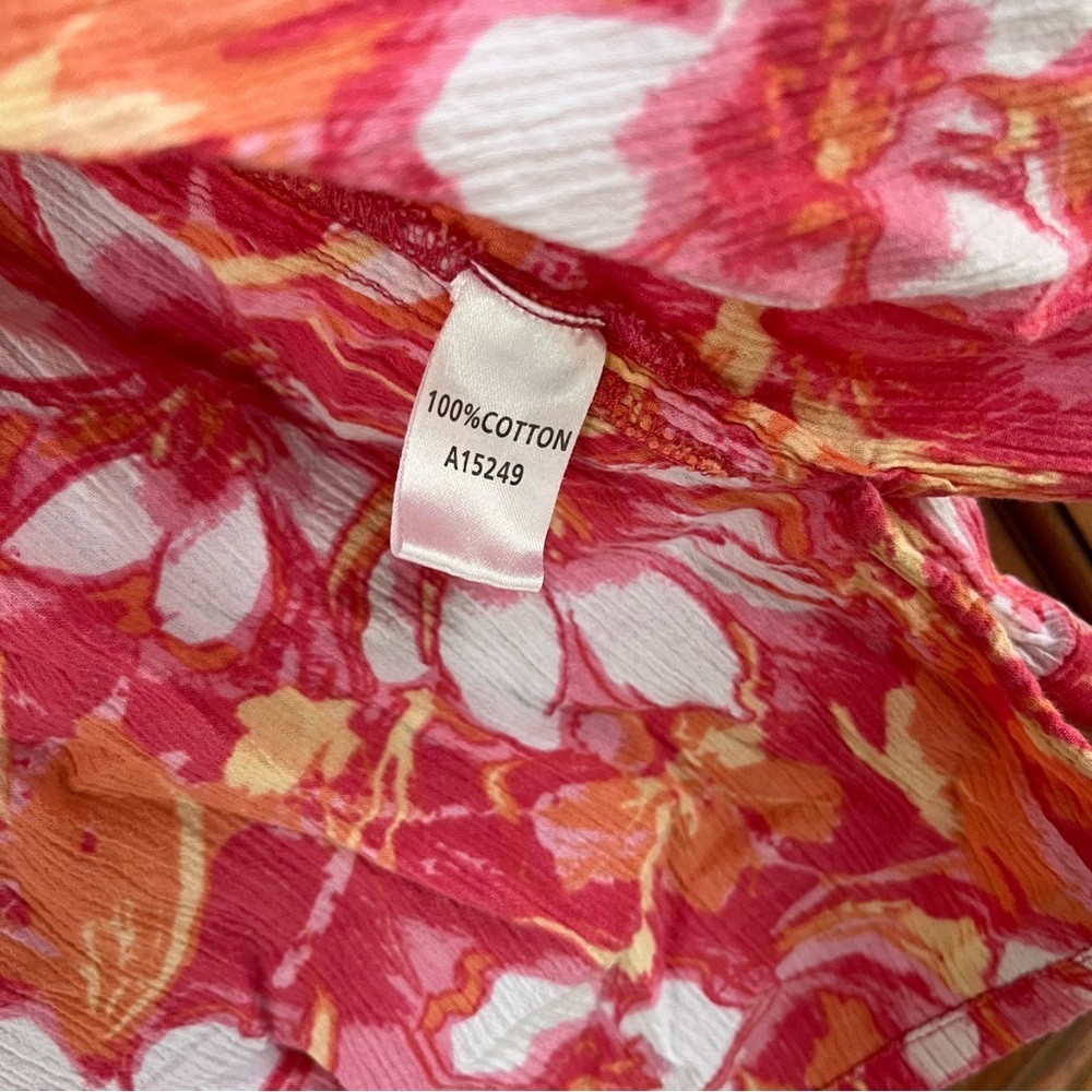 Floral Pink Women's Top - Picture 4 of 4